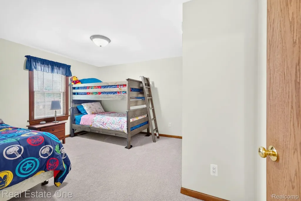 47380 Savannah Drive Macomb Township MI 48044