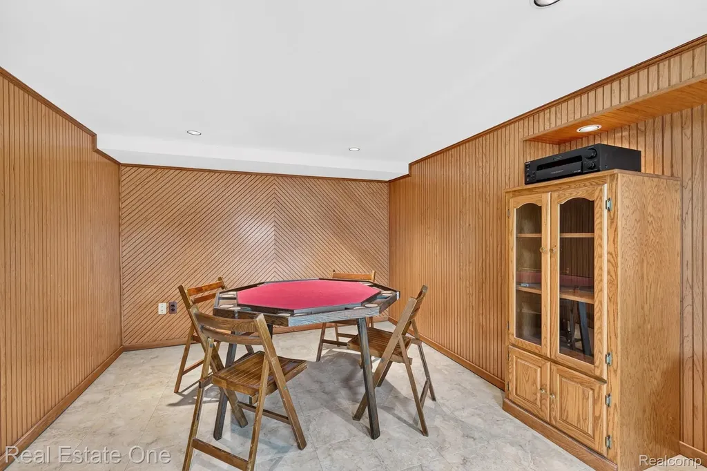 47380 Savannah Drive Macomb Township MI 48044