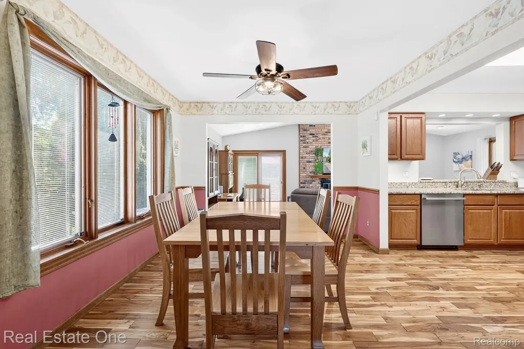 47380 Savannah Drive Macomb Township MI 48044
