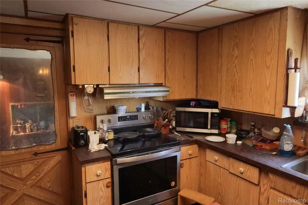 1642 Townline 14 Road W Beaver Township MI 48611