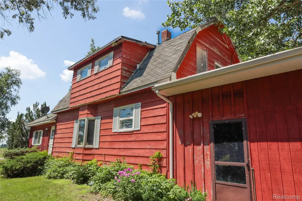 1642 Townline 14 Road W Beaver Township MI 48611