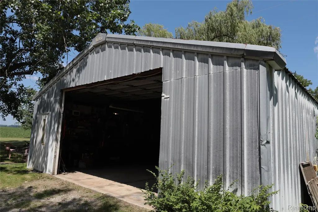 1642 Townline 14 Road W Beaver Township MI 48611