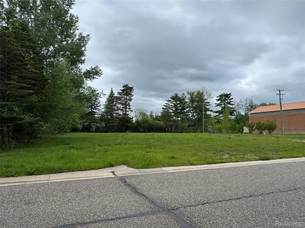 0 Hidden Timber Drive Orion Charter Township MI 48359