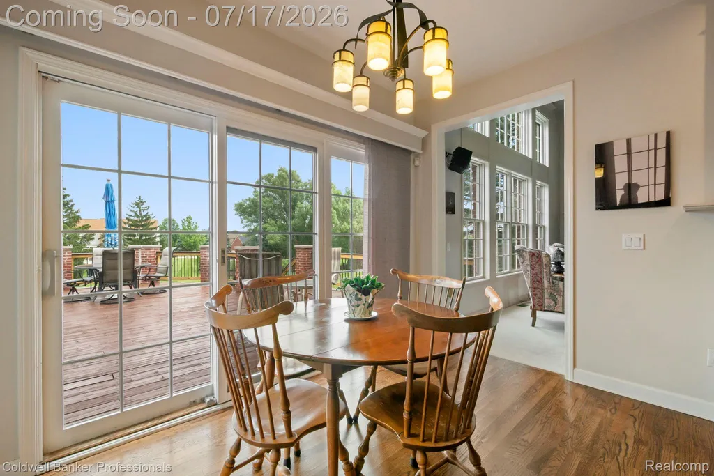 11460 Maple Valley Drive Plymouth Charter Township MI 48170