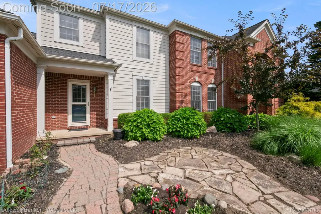 11460 Maple Valley Drive Plymouth Charter Township MI 48170