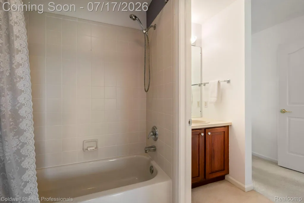 11460 Maple Valley Drive Plymouth Charter Township MI 48170