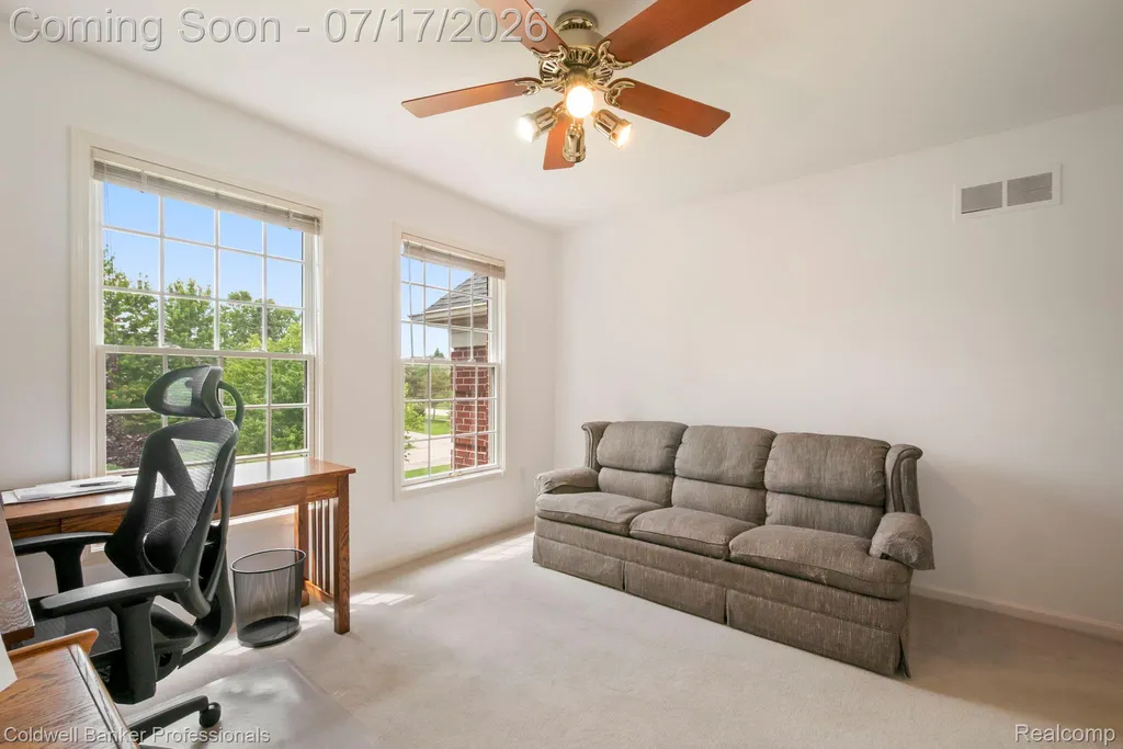 11460 Maple Valley Drive Plymouth Charter Township MI 48170