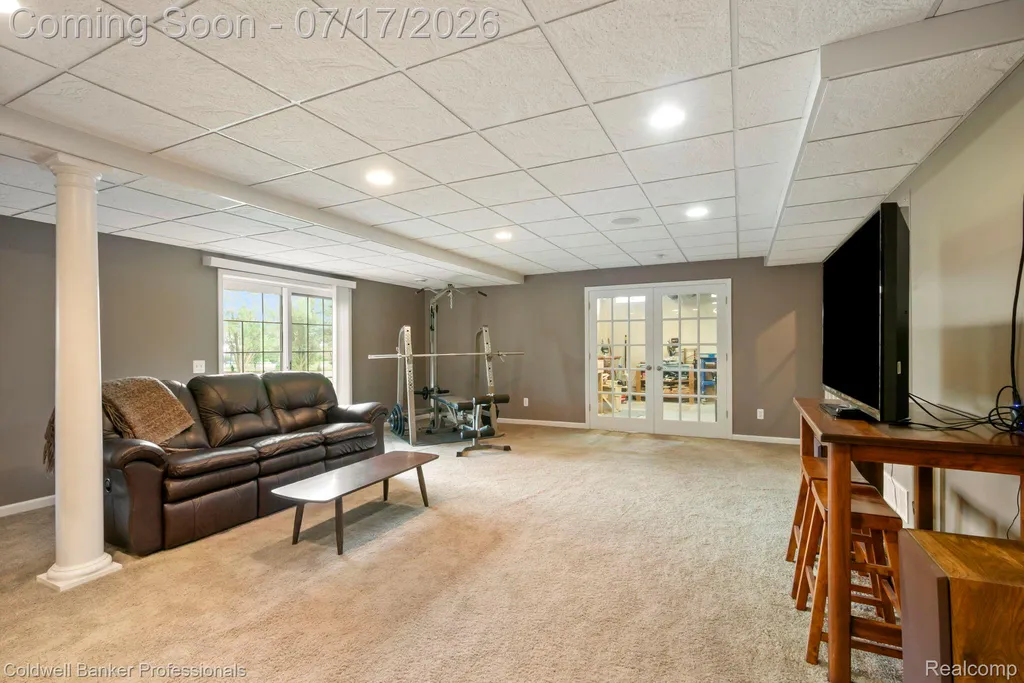 11460 Maple Valley Drive Plymouth Charter Township MI 48170