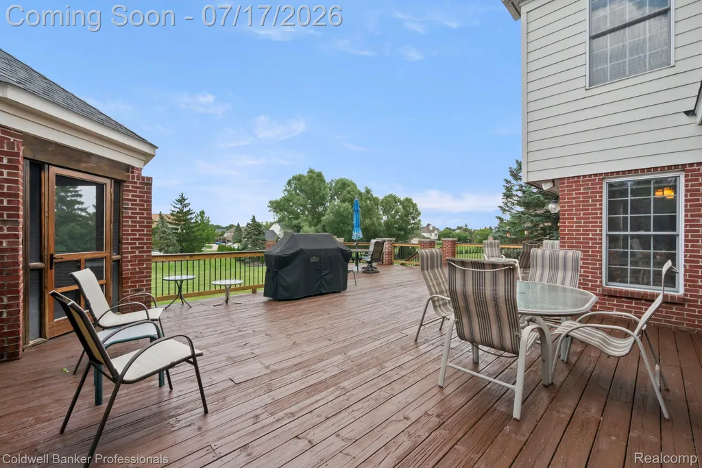 11460 Maple Valley Drive Plymouth Charter Township MI 48170
