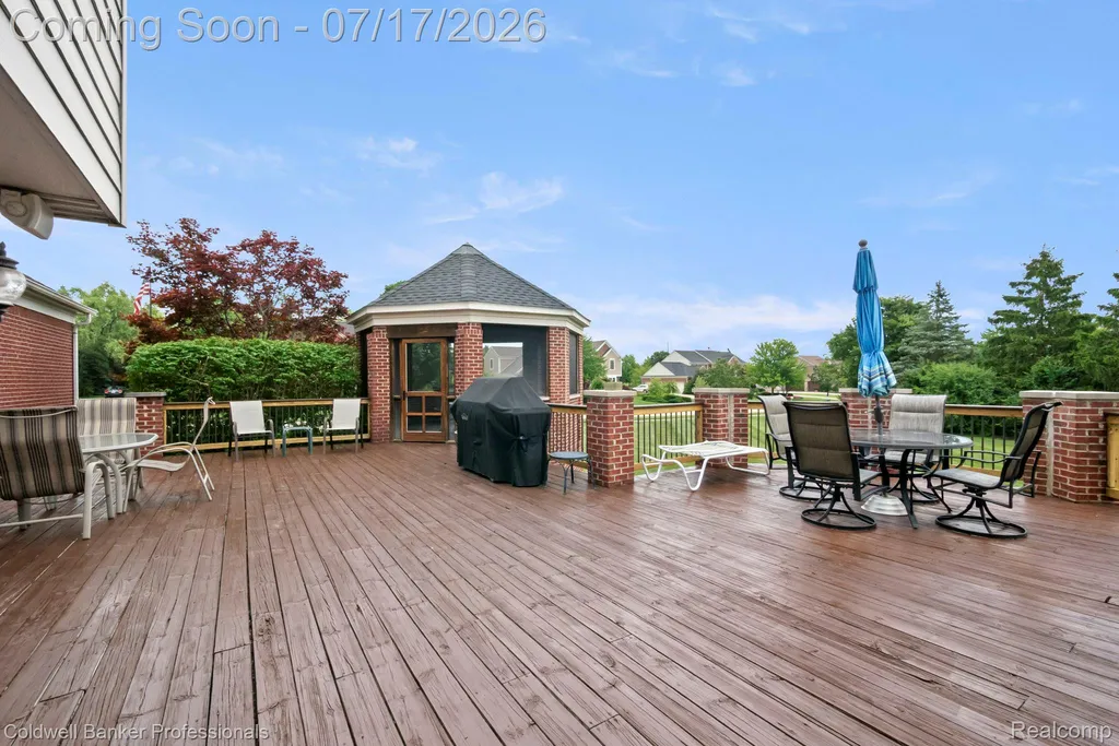 11460 Maple Valley Drive Plymouth Charter Township MI 48170
