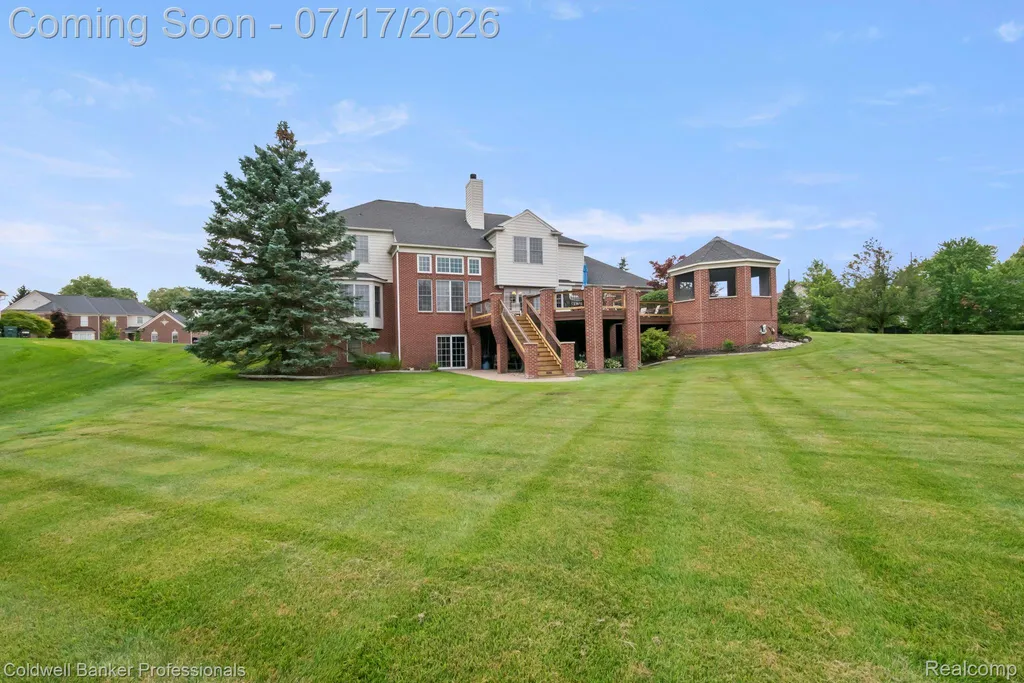 11460 Maple Valley Drive Plymouth Charter Township MI 48170