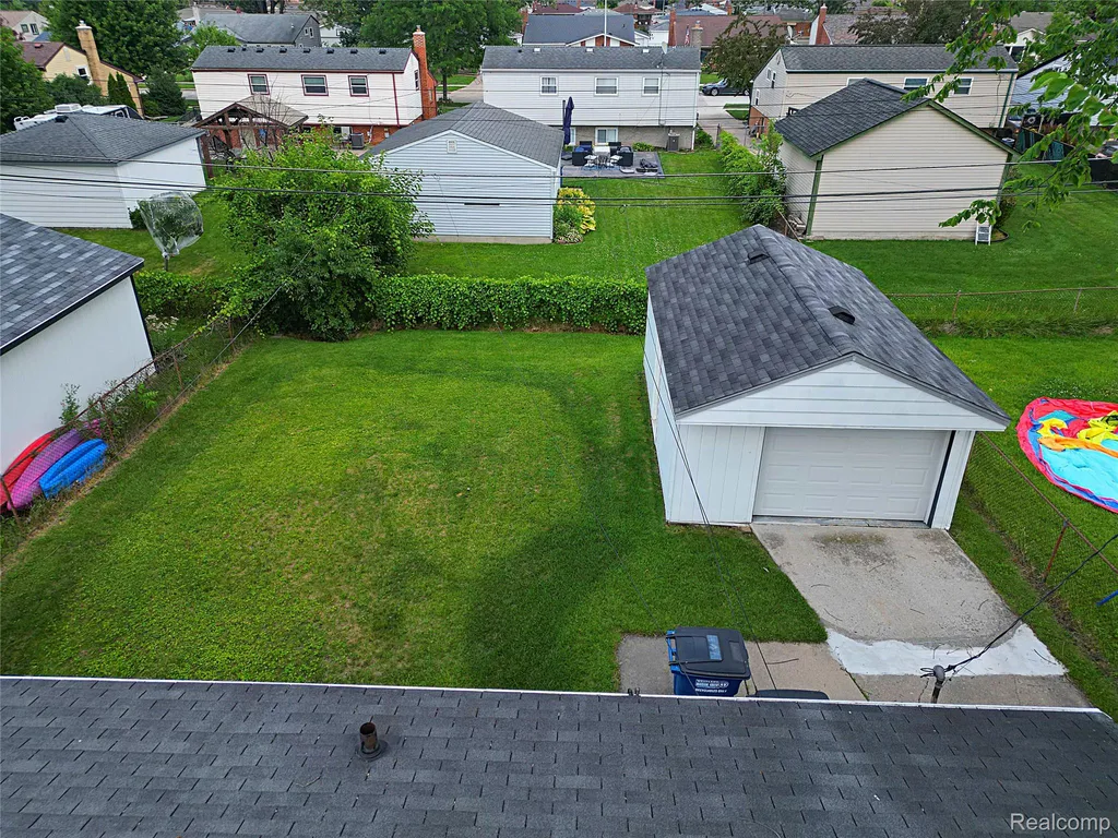 8250 N Henry Ruff Road Westland City MI 48185