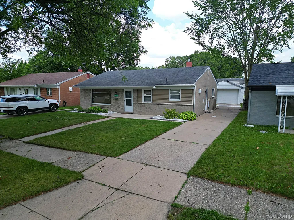 8250 N Henry Ruff Road Westland City MI 48185