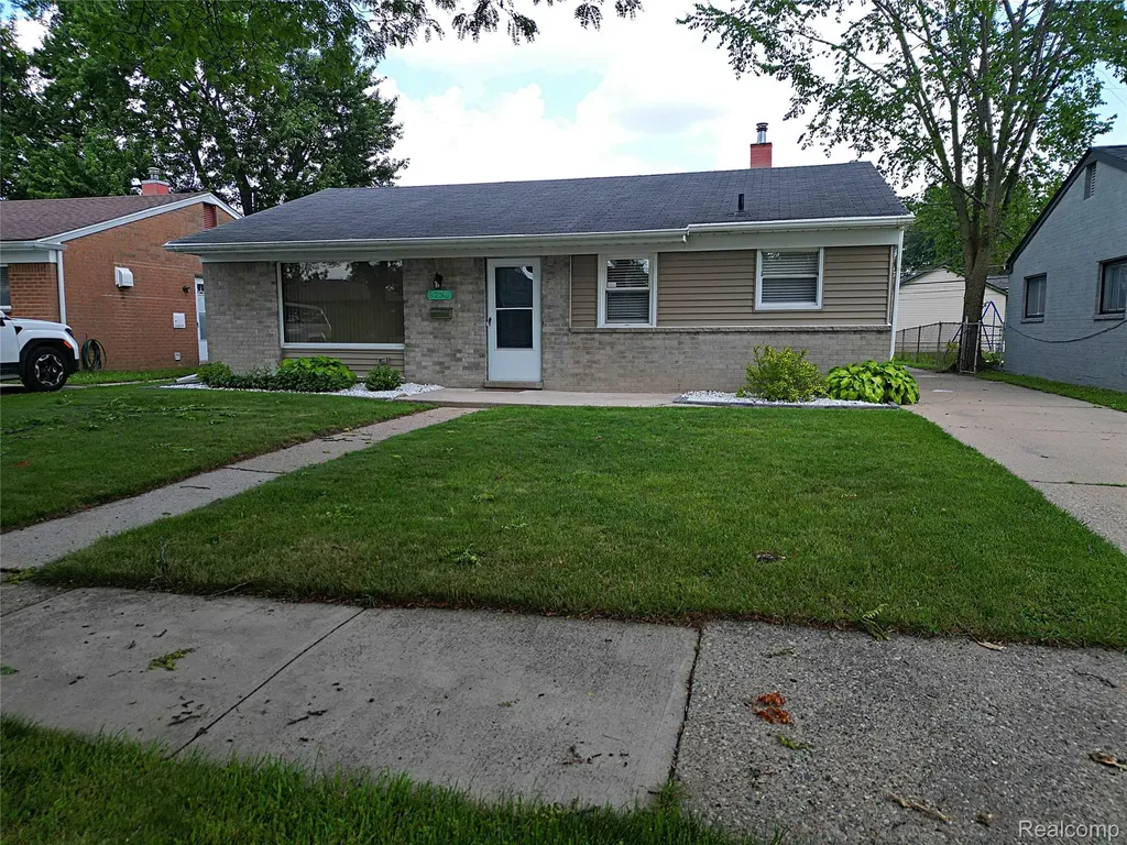 8250 N Henry Ruff Road Westland City MI 48185