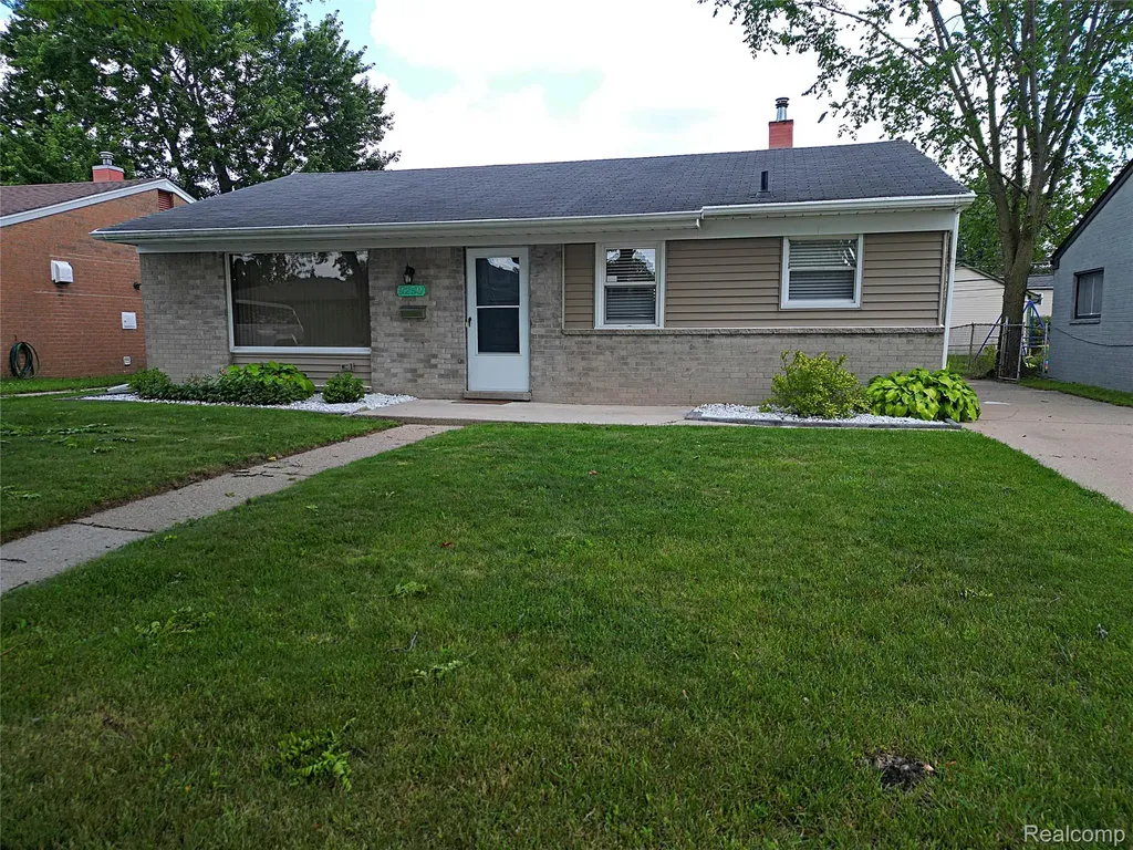 8250 N Henry Ruff Road Westland City MI 48185