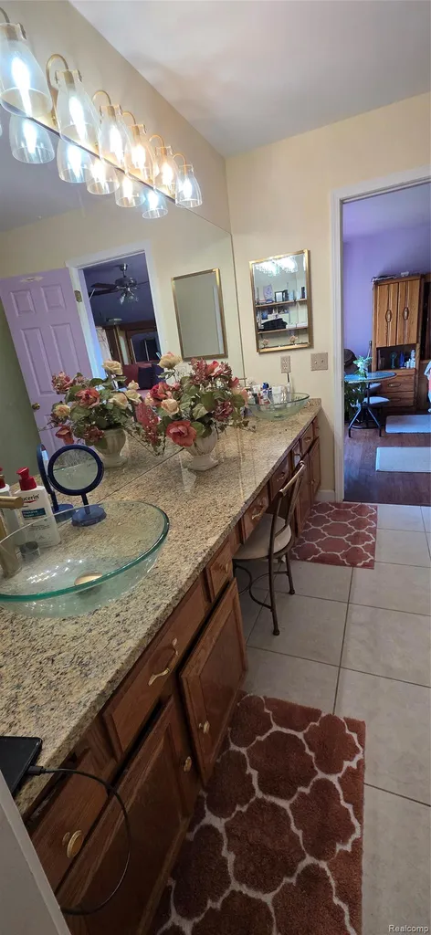 8944 Brougham Drive Sterling Heights City MI 48312