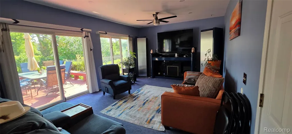8944 Brougham Drive Sterling Heights City MI 48312