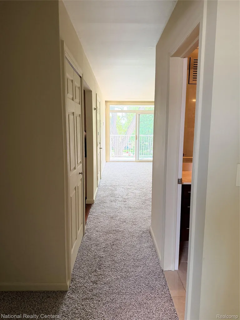 4913 Crooks Road Royal Oak City MI 48073