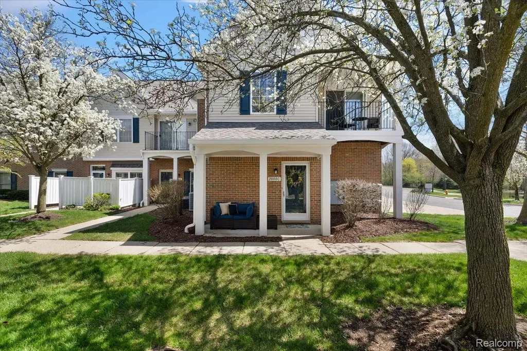 2880 Cottonwood Drive Waterford Charter Township MI 48328