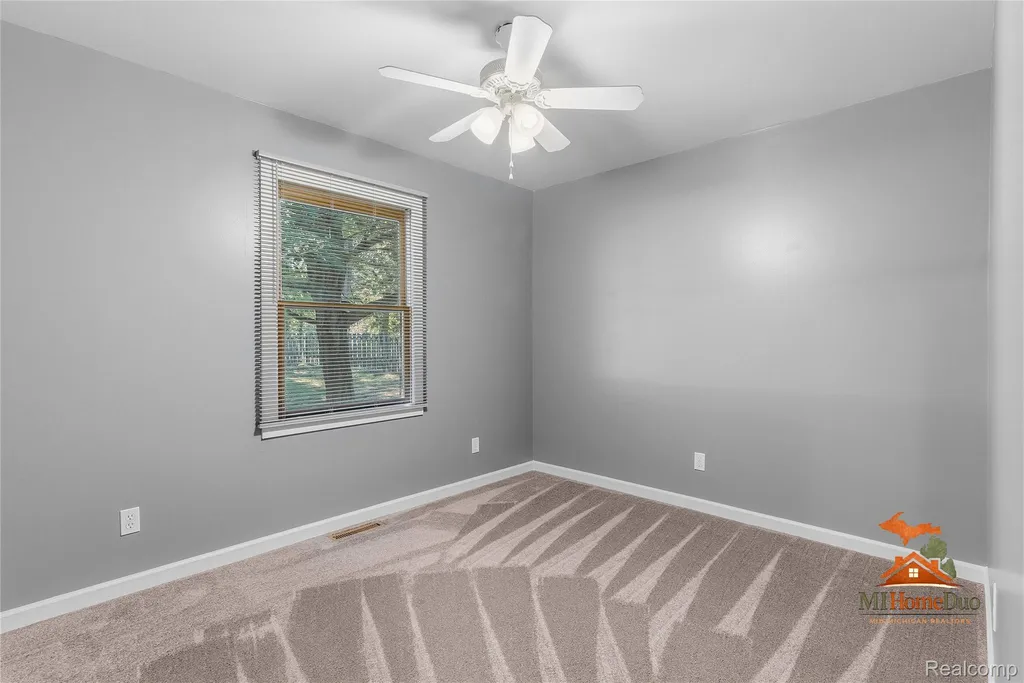 11231 Mcgregor Road Hamburg Township MI 48169