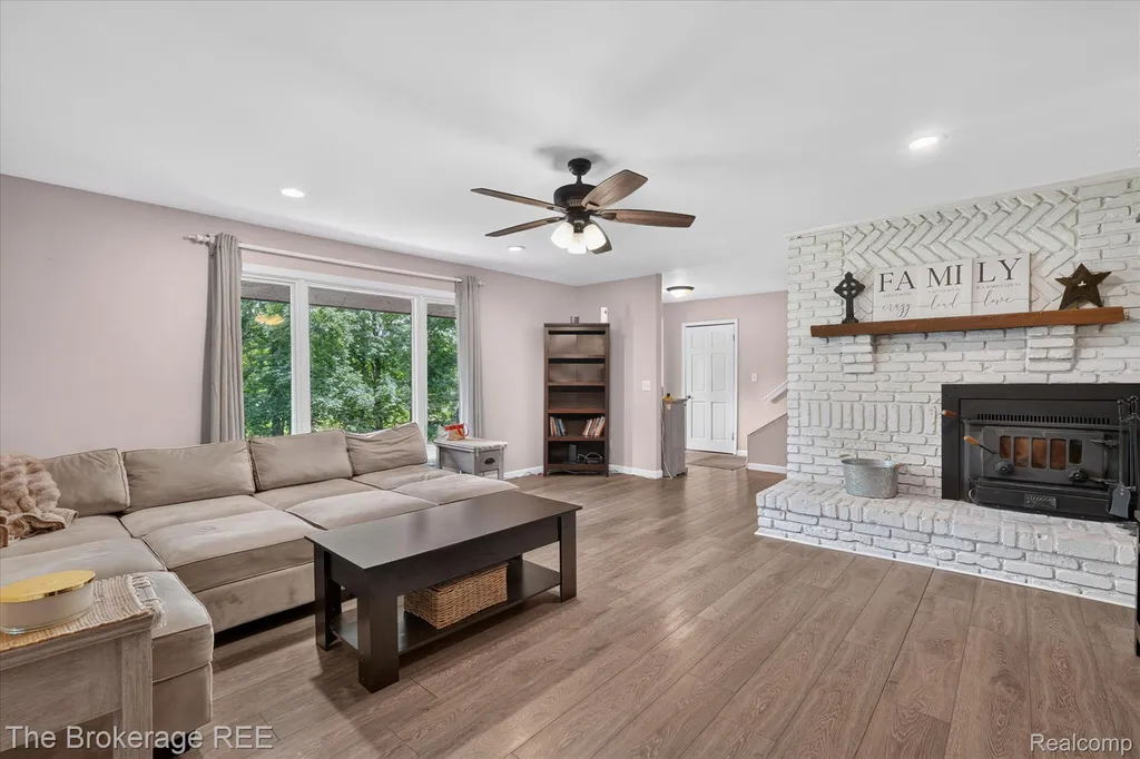 13269 N Genesee Road Thetford Township MI 48420