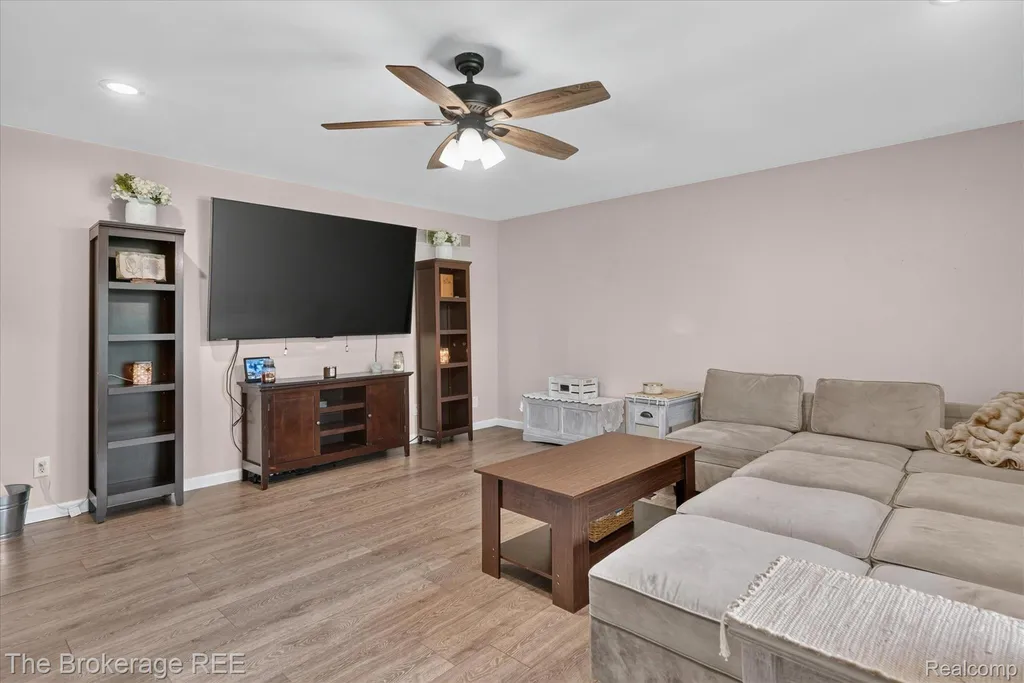 13269 N Genesee Road Thetford Township MI 48420
