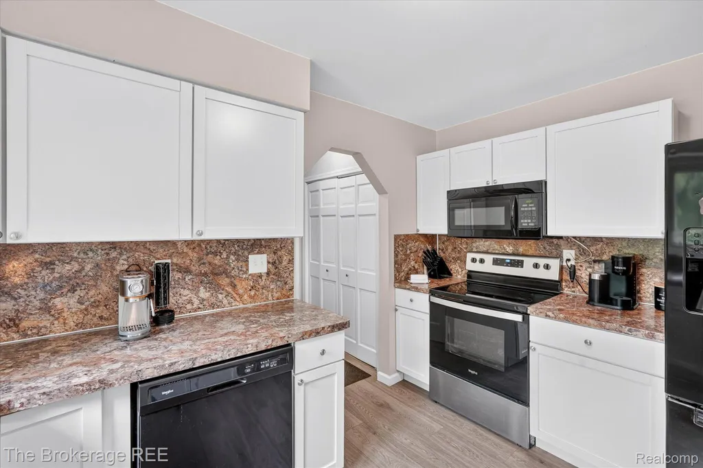 13269 N Genesee Road Thetford Township MI 48420