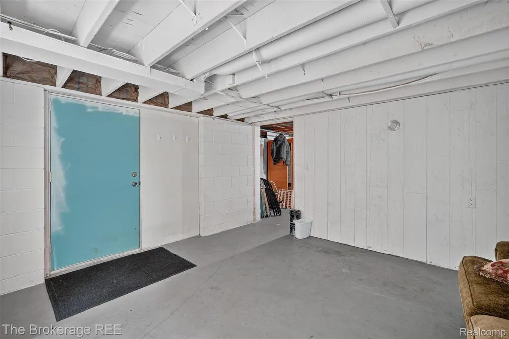 13269 N Genesee Road Thetford Township MI 48420