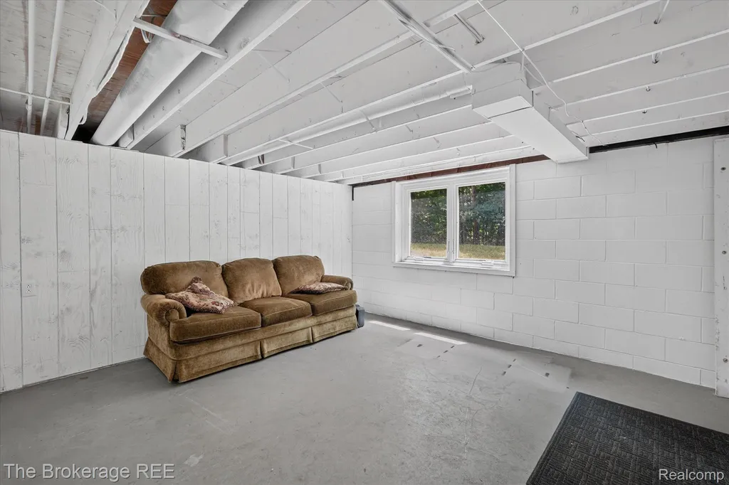 13269 N Genesee Road Thetford Township MI 48420