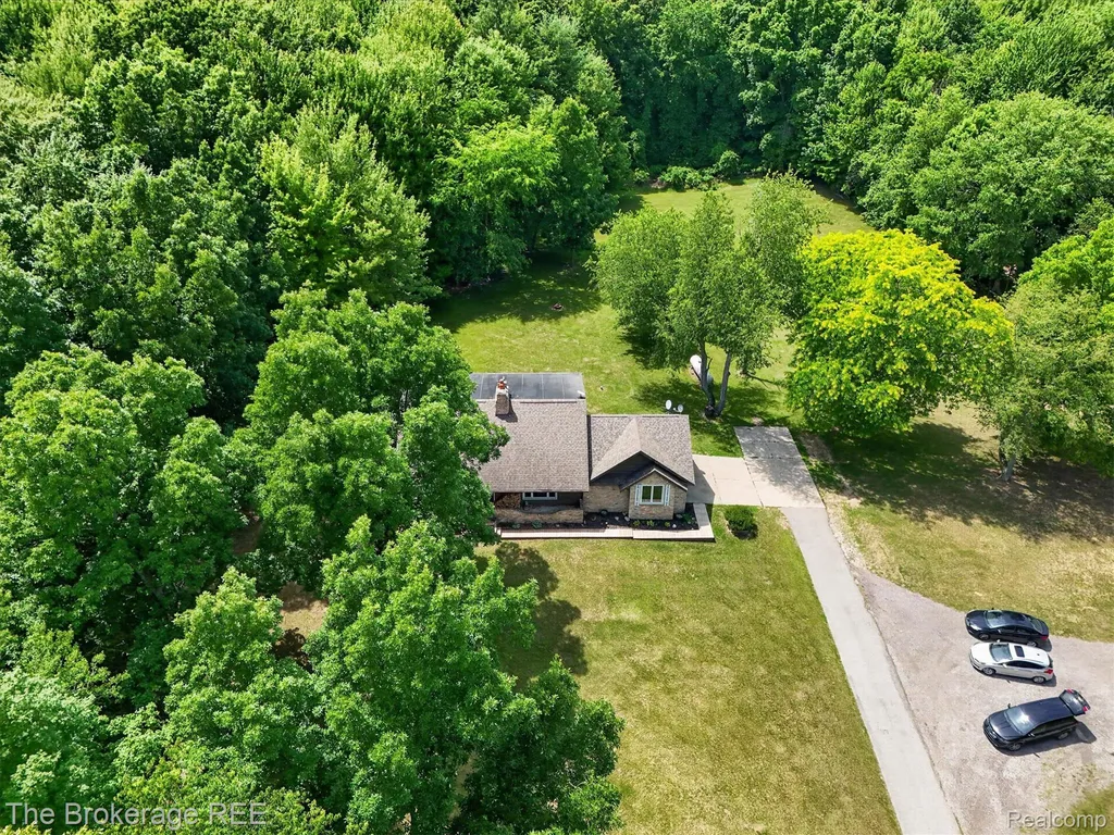13269 N Genesee Road Thetford Township MI 48420