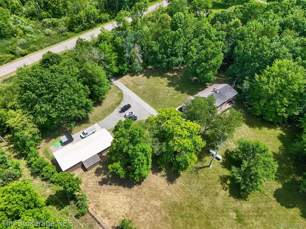 13269 N Genesee Road Thetford Township MI 48420