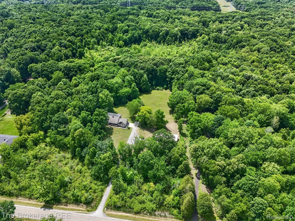 13269 N Genesee Road Thetford Township MI 48420