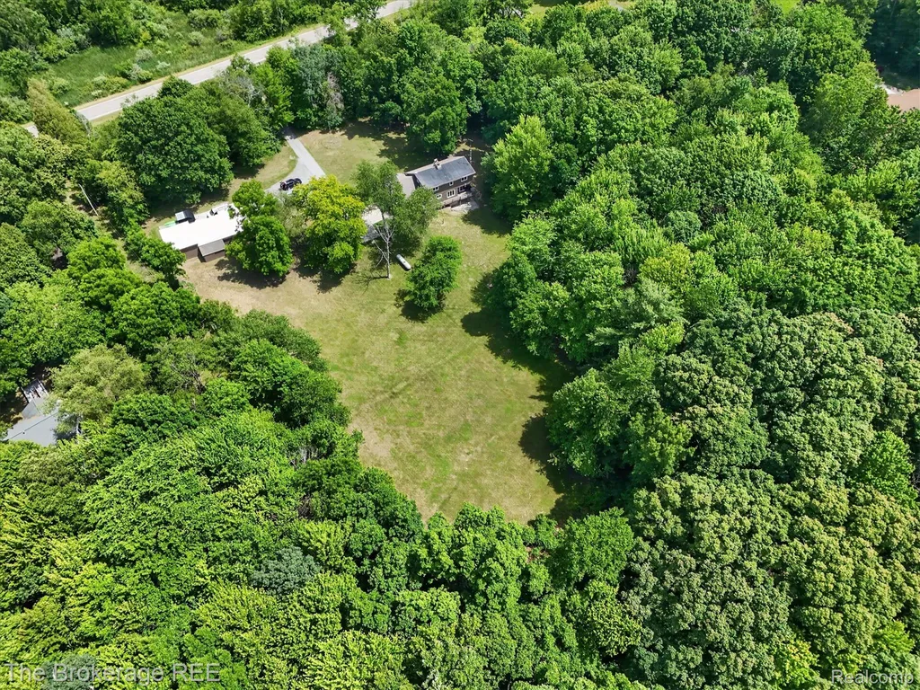 13269 N Genesee Road Thetford Township MI 48420