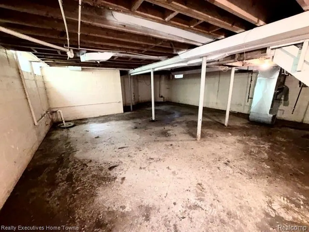 18522 Rosemont Avenue Detroit City MI 48219