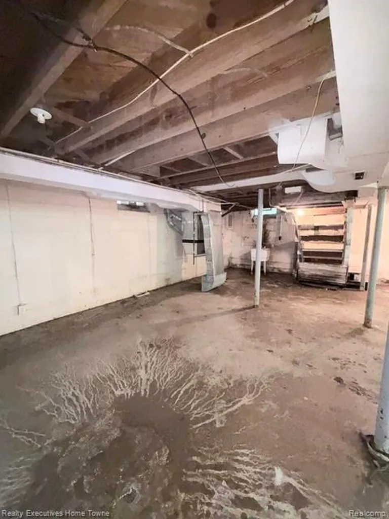 18522 Rosemont Avenue Detroit City MI 48219