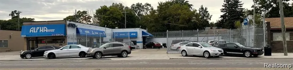19626 W Warren Avenue Detroit City MI 48228