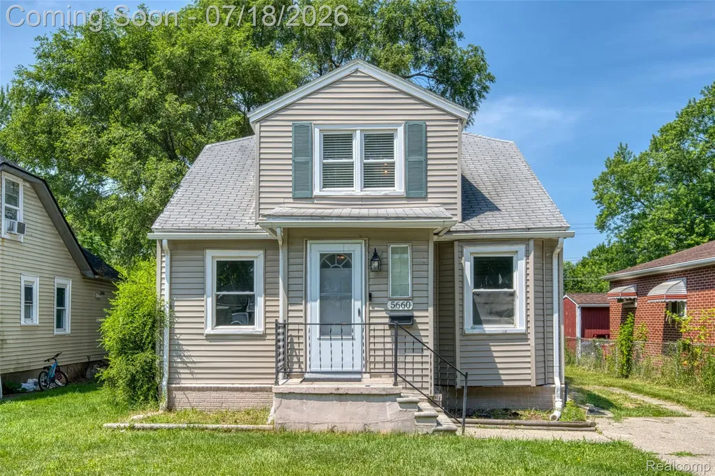 5660 Kingston Street Dearborn Heights City MI 48125