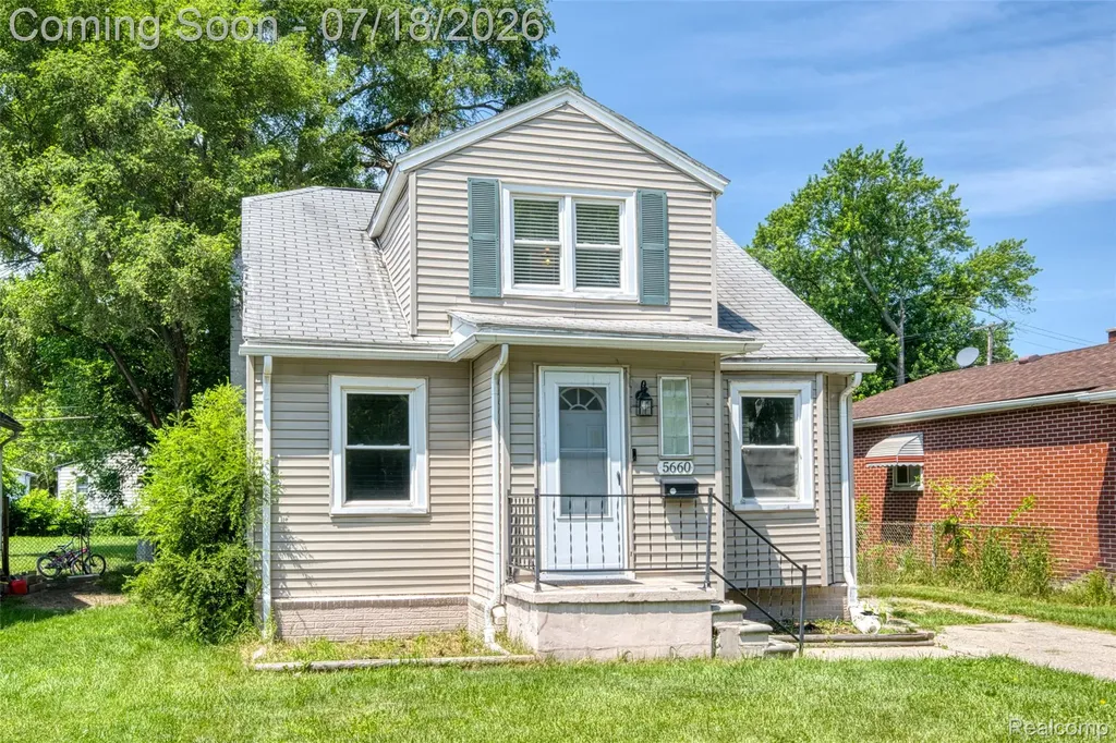 5660 Kingston Street Dearborn Heights City MI 48125