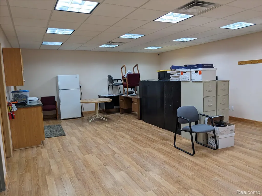 2515 S Dye Road Flint Charter Township MI 48532