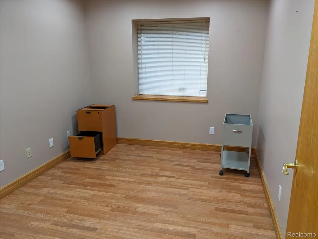 2515 S Dye Road Flint Charter Township MI 48532