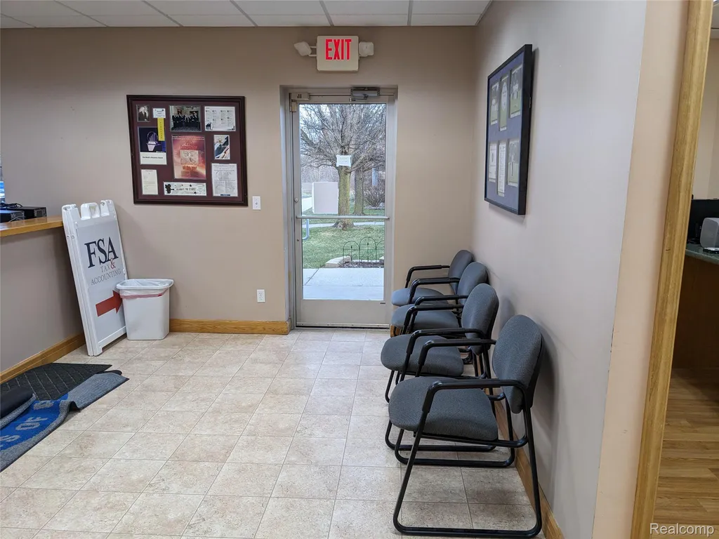 2515 S Dye Road Flint Charter Township MI 48532