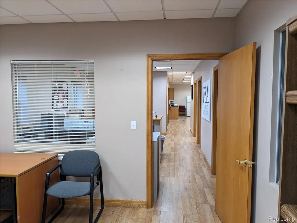 2515 S Dye Road Flint Charter Township MI 48532
