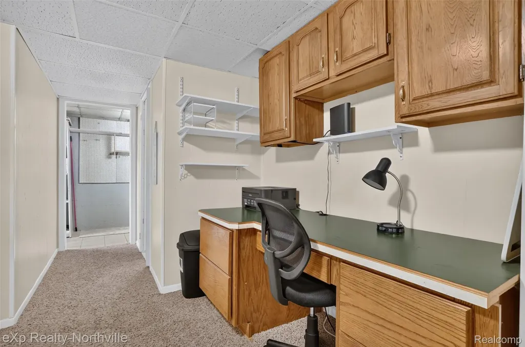 25157 Franklin Terrace South Lyon City MI 48178