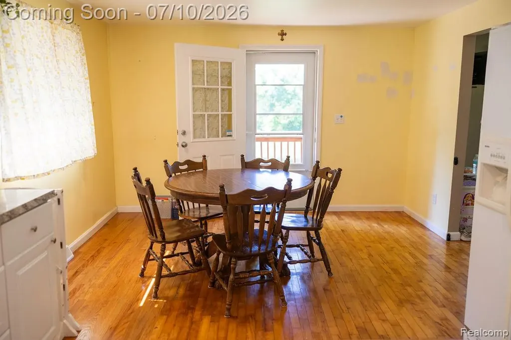 5052 Beecher Road Flint Charter Township MI 48532
