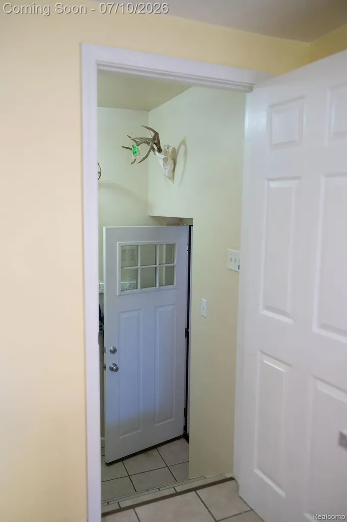 5052 Beecher Road Flint Charter Township MI 48532