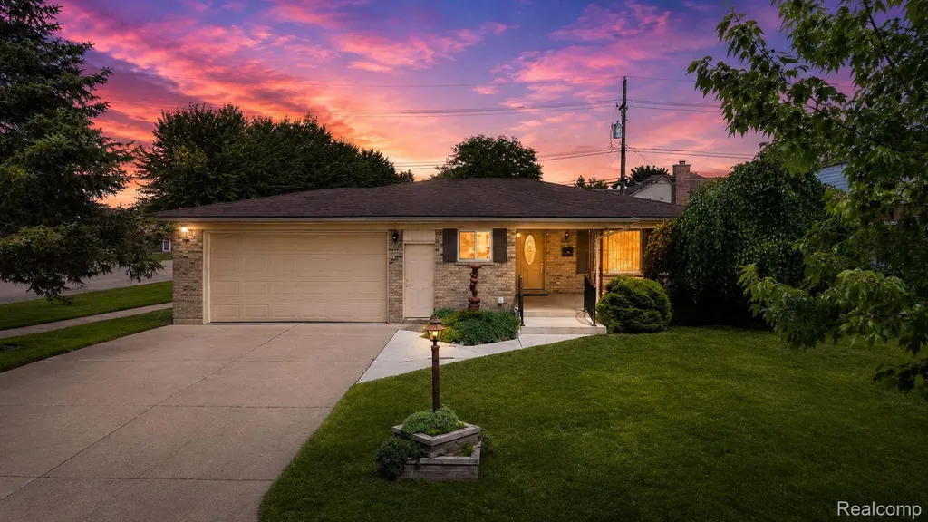34398 Greentrees Road Sterling Heights City MI 48312