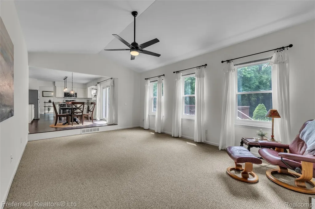 8242 Terrace Court Hamburg Township MI 48169