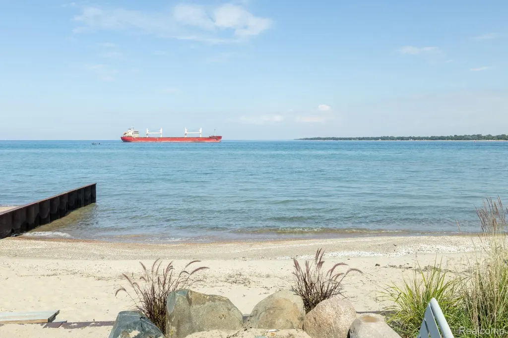 3115 Conger Street Port Huron City MI 48060