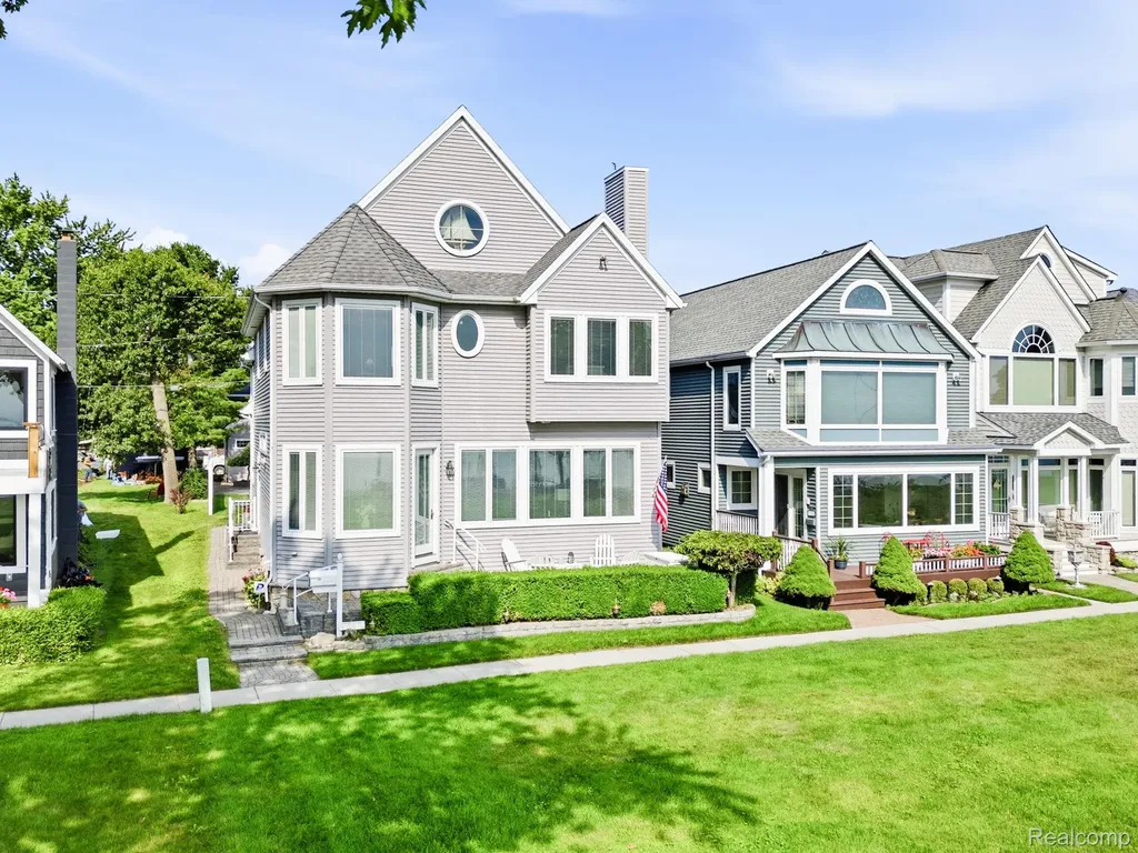 3115 Conger Street Port Huron City MI 48060