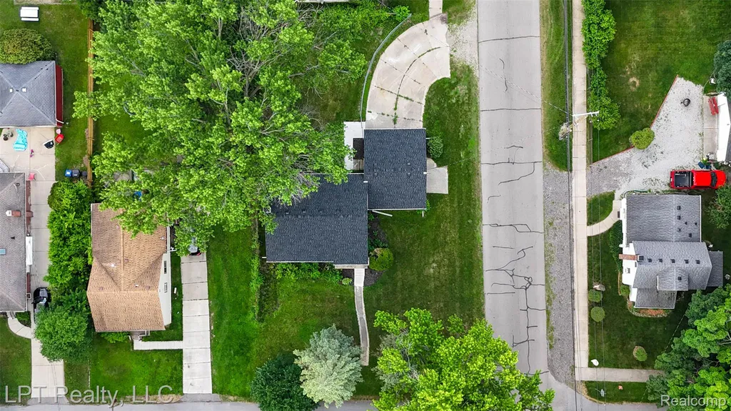 19412 Gaylord Redford Charter Township MI 48240